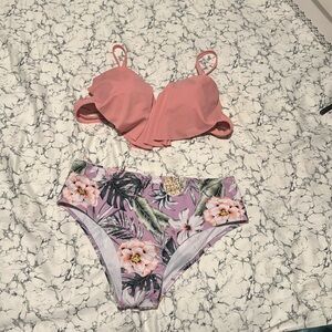 SHEIN bikini Floral Top/bottom (new with liner)